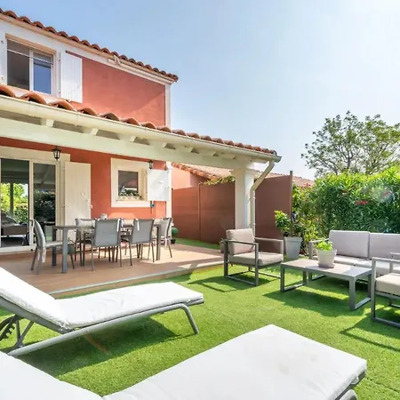 Сasa de vacaciones Maison Village